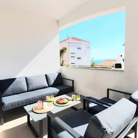 Apartment Businci *