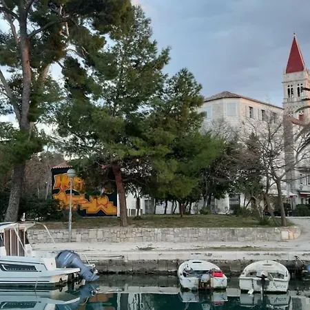 Businci * Trogir