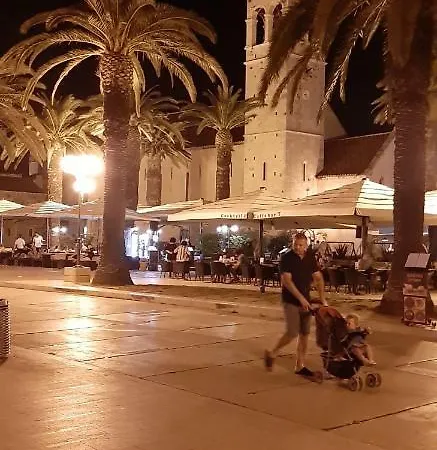 Apartment Businci Trogir